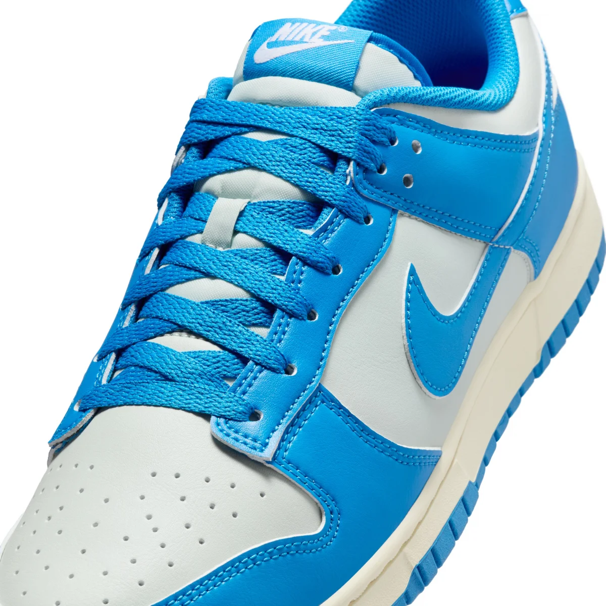 Nike Dunk Low Retro