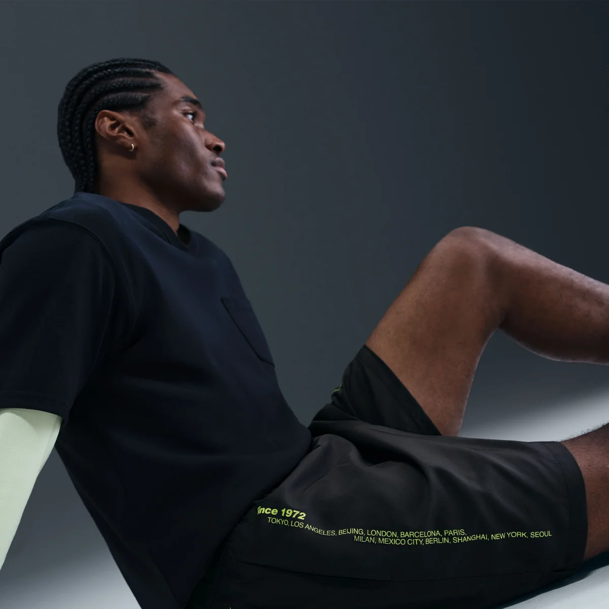 Nike Club Swoosh Woven Shorts