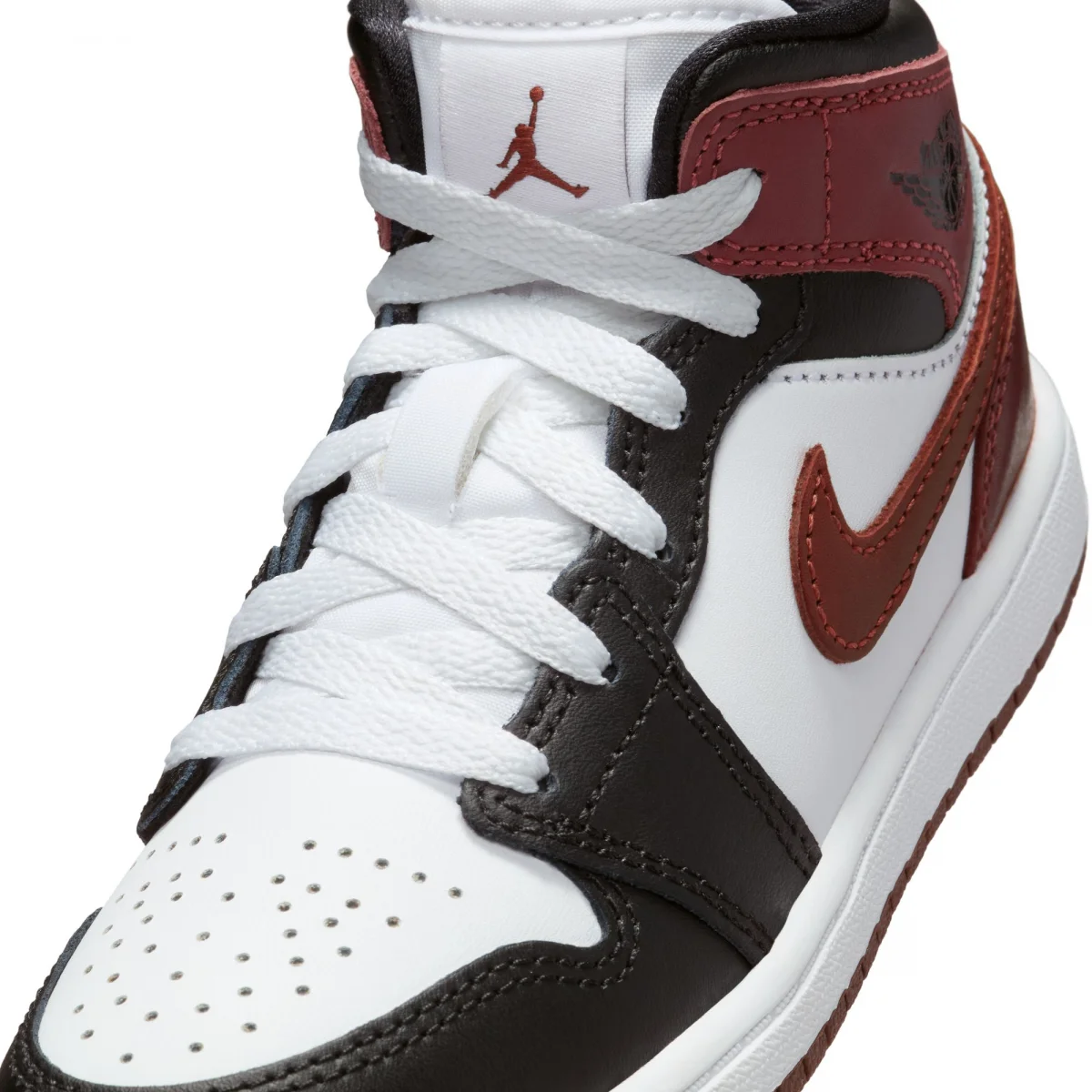 Jordan 1 Mid SE