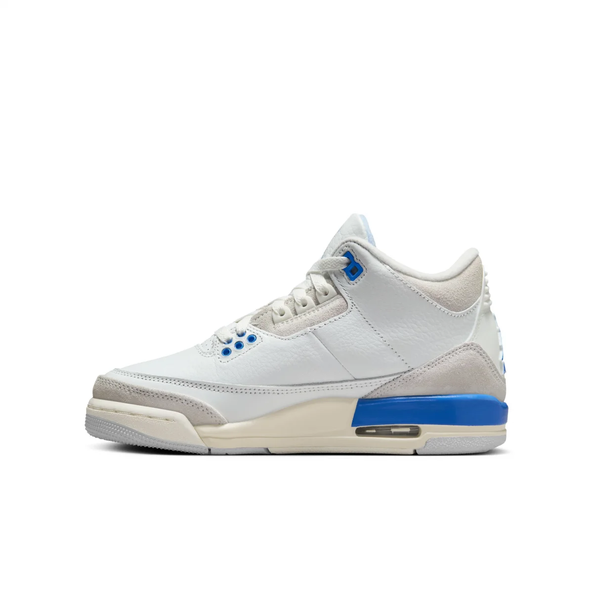 Air Jordan 3 Retro "Lucky Shorts"