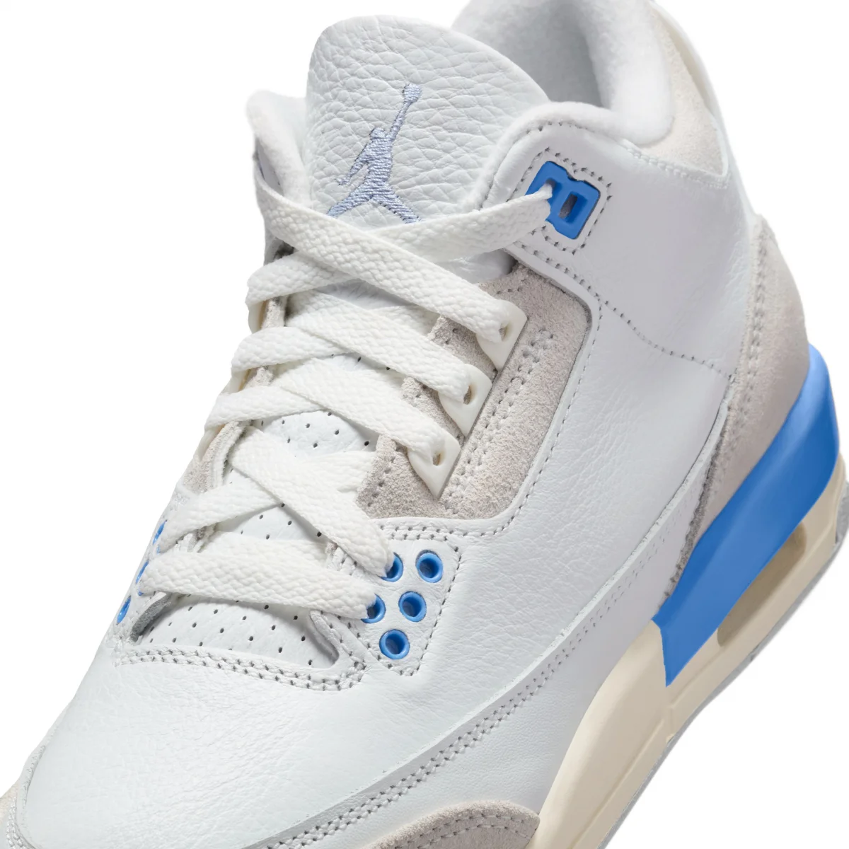Air Jordan 3 Retro "Lucky Shorts"