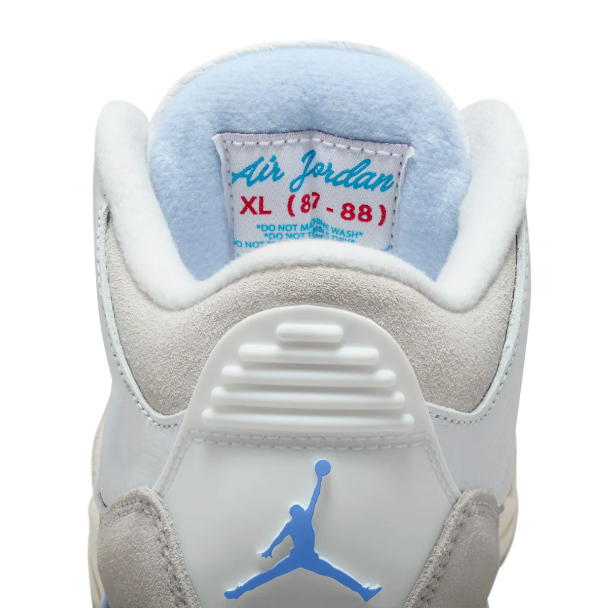Air Jordan 3 Retro "Lucky Shorts"