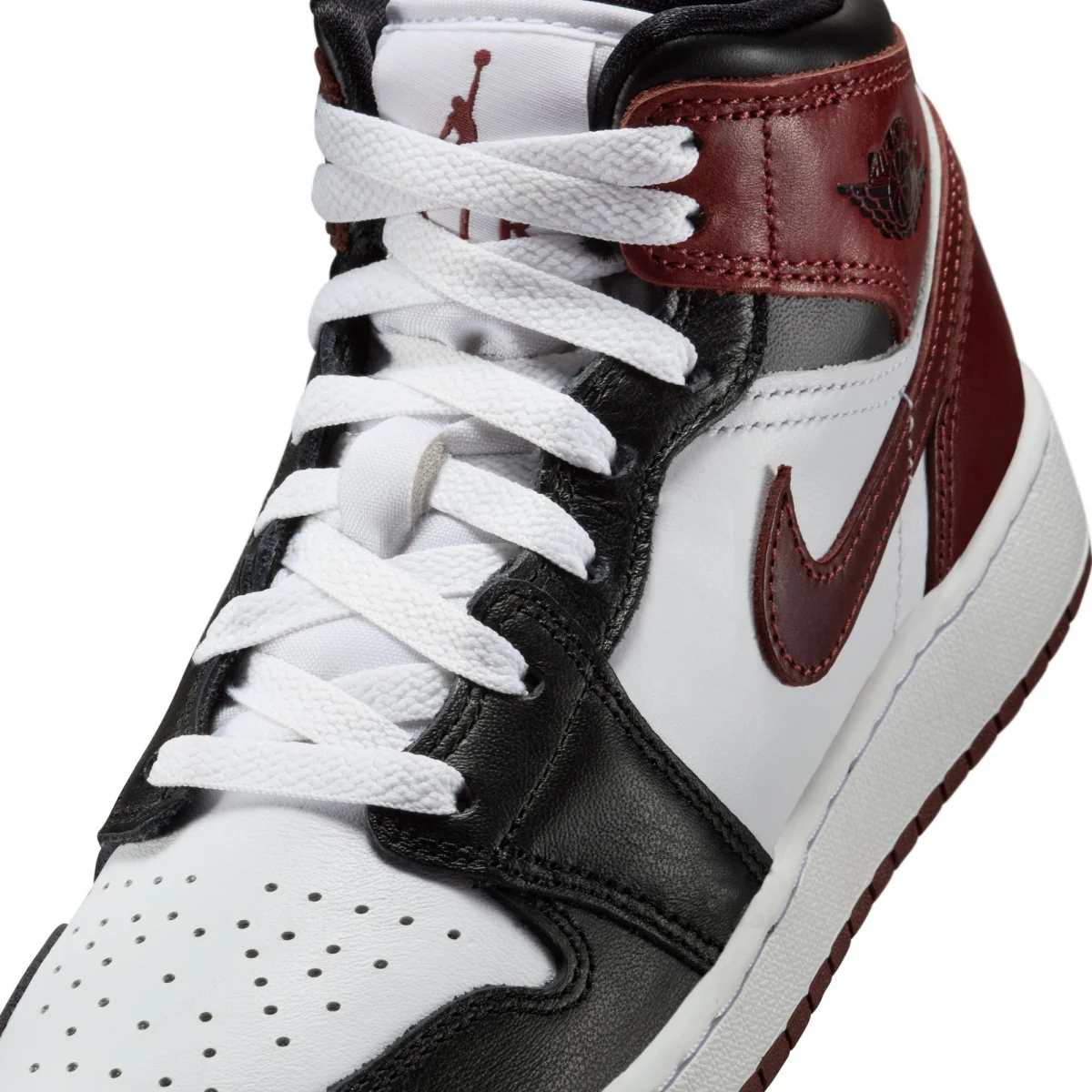 Air Jordan 1 Mid SE