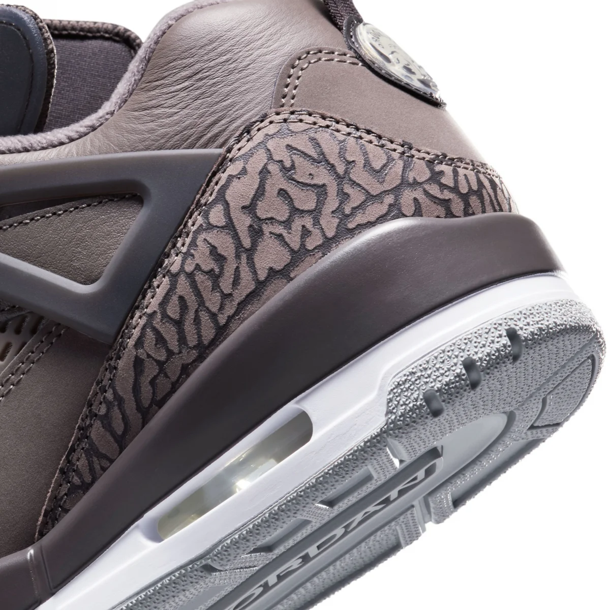 Jordan Spizike Low "Cave"