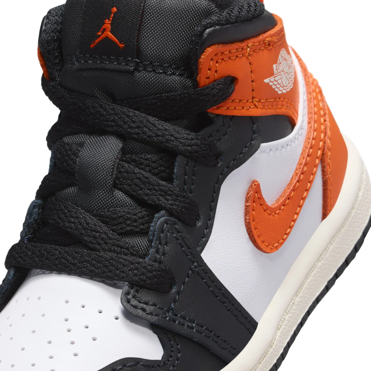 Jordan 1 Mid
