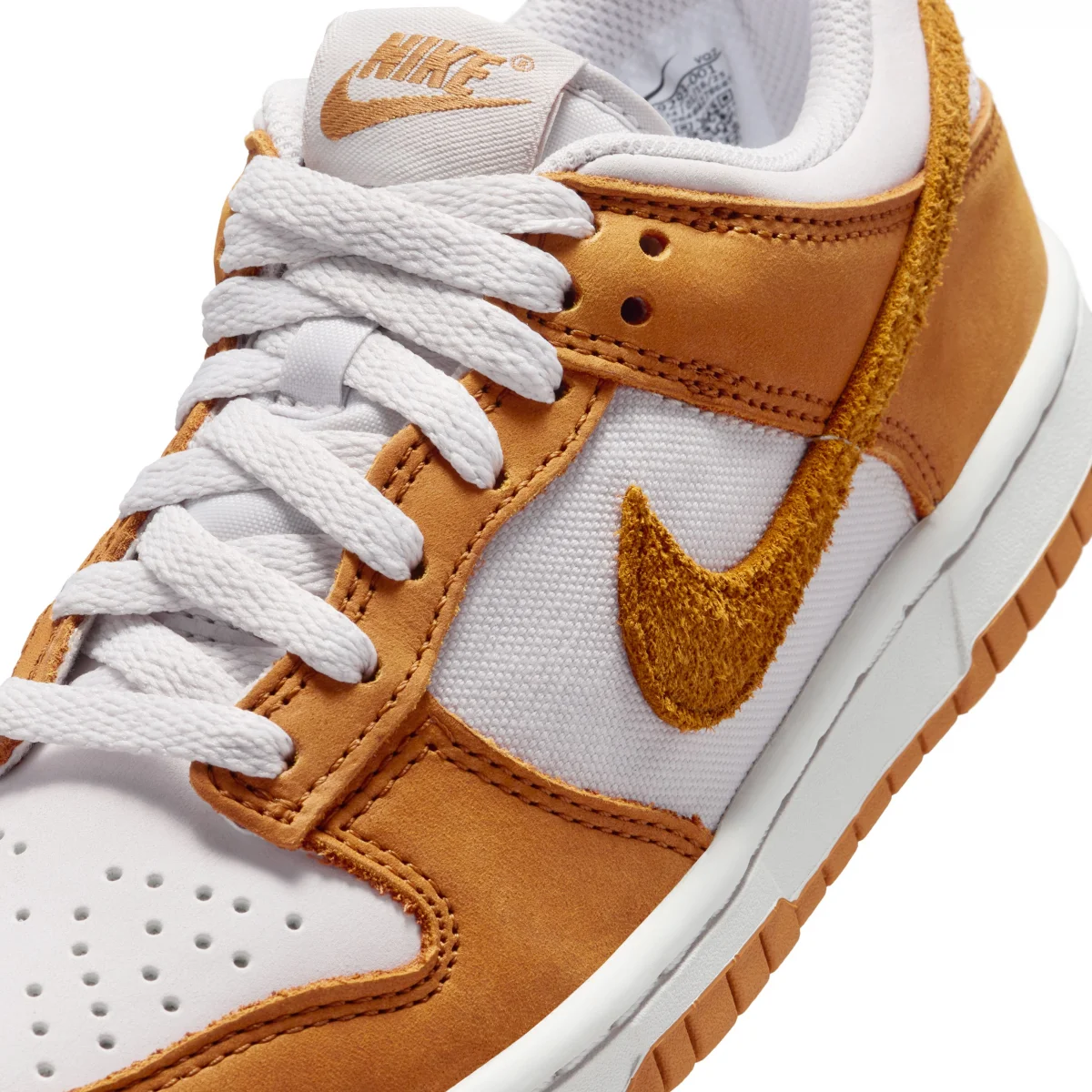Nike Dunk Low SE