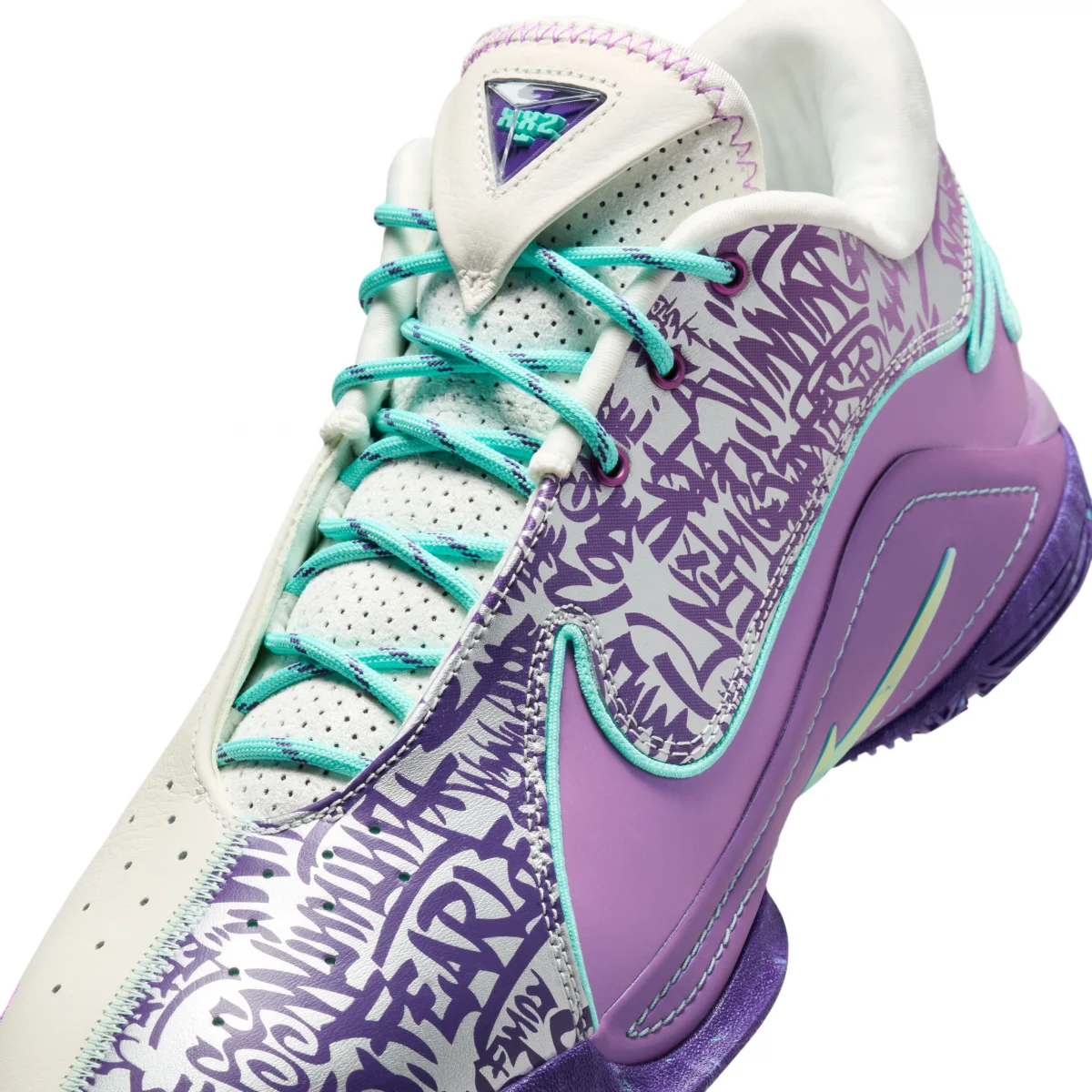 LeBron XXII Mogul