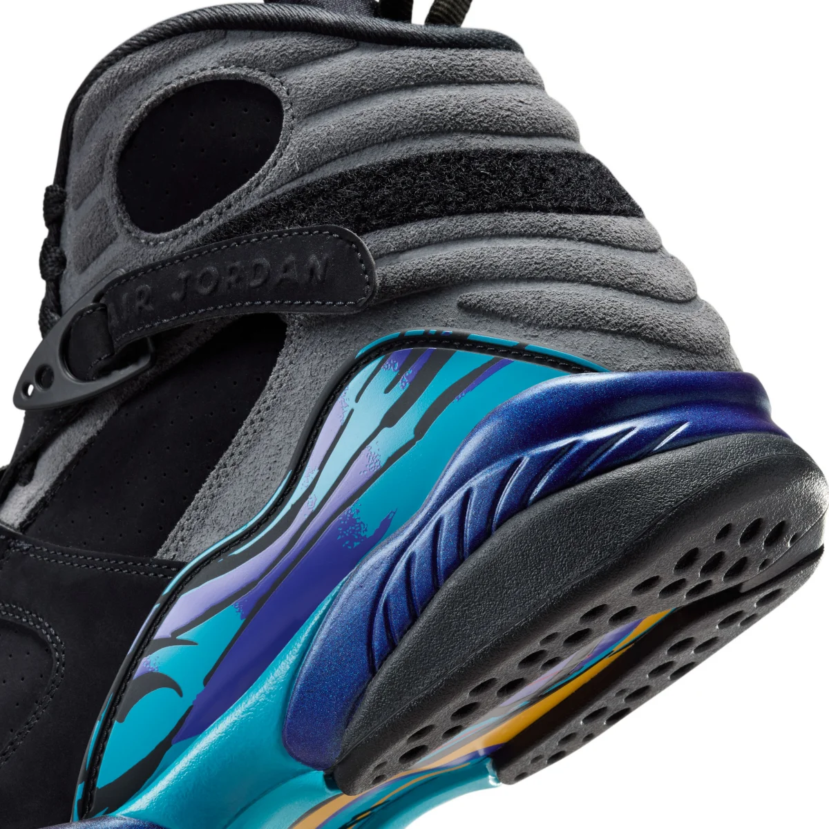Air Jordan 8 Retro