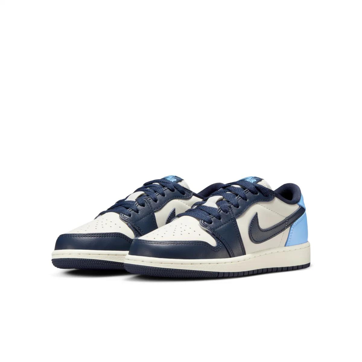 Air Jordan 1 Low OG "Obsidian"