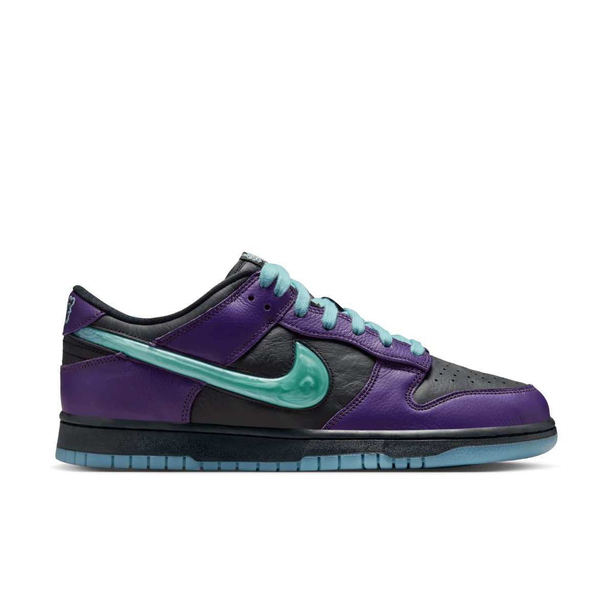 Nike Dunk Low Retro Limited