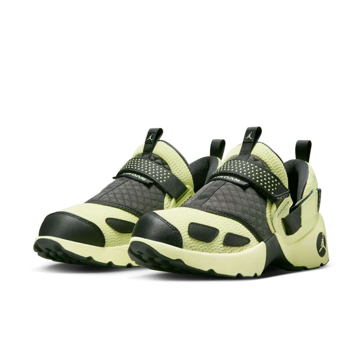 Jordan Trunner LX