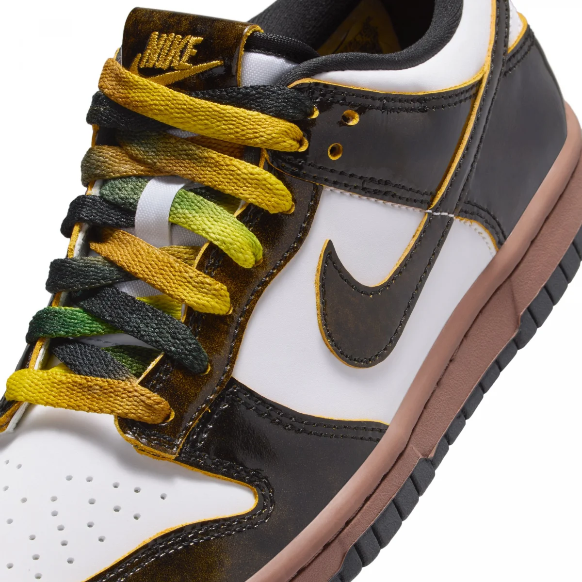 Nike Dunk Low SE