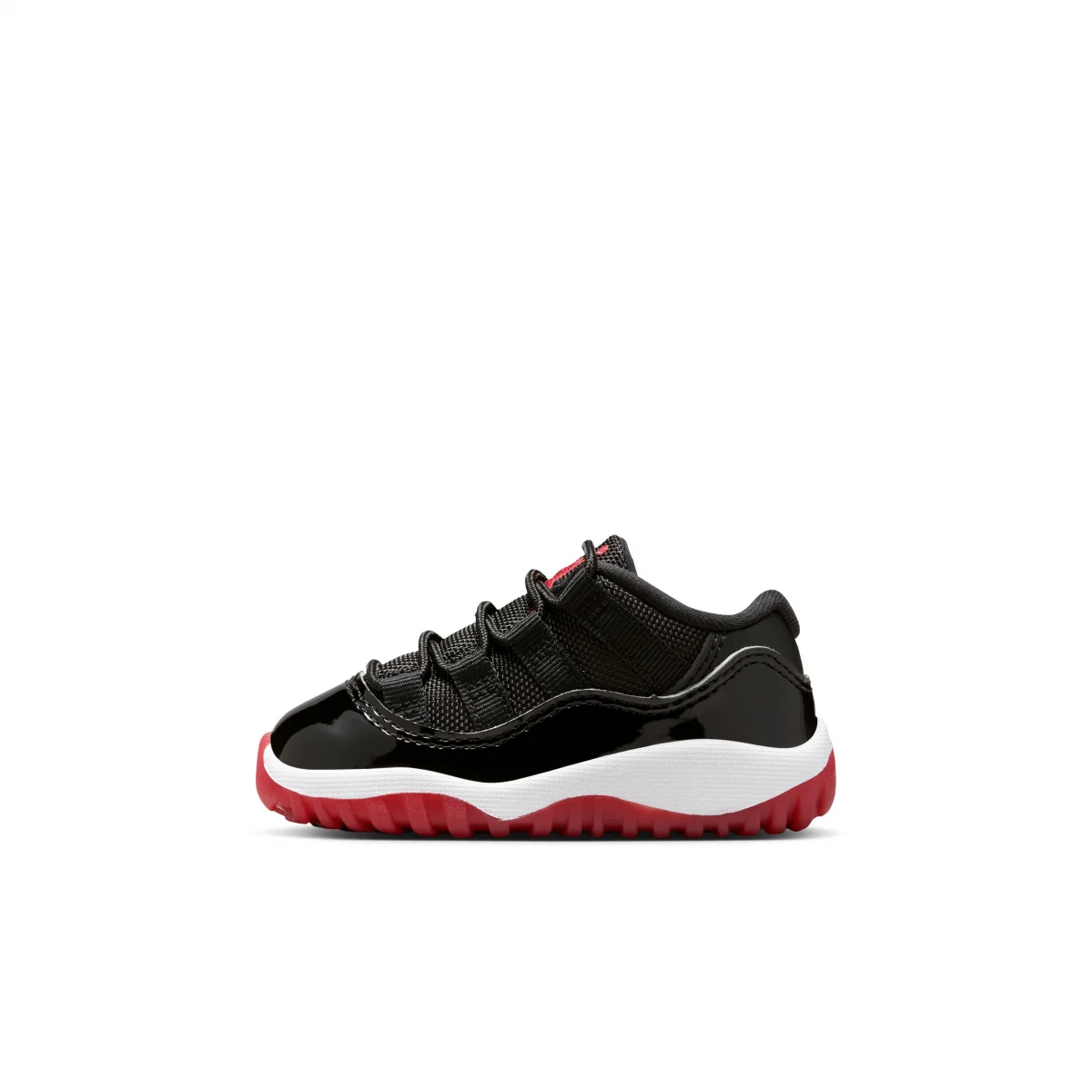 Jordan 11 Retro Low "Bred"