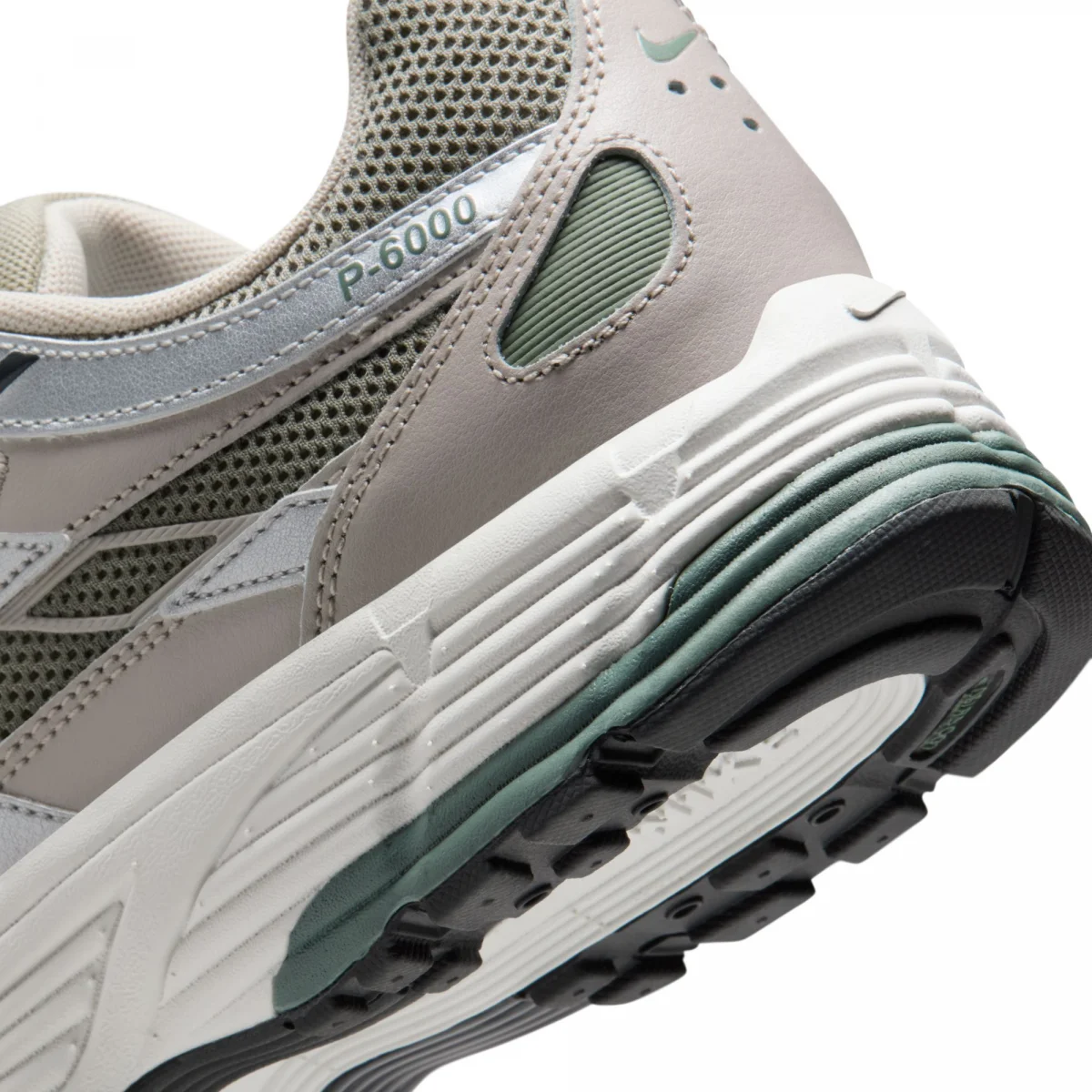 Nike P-6000