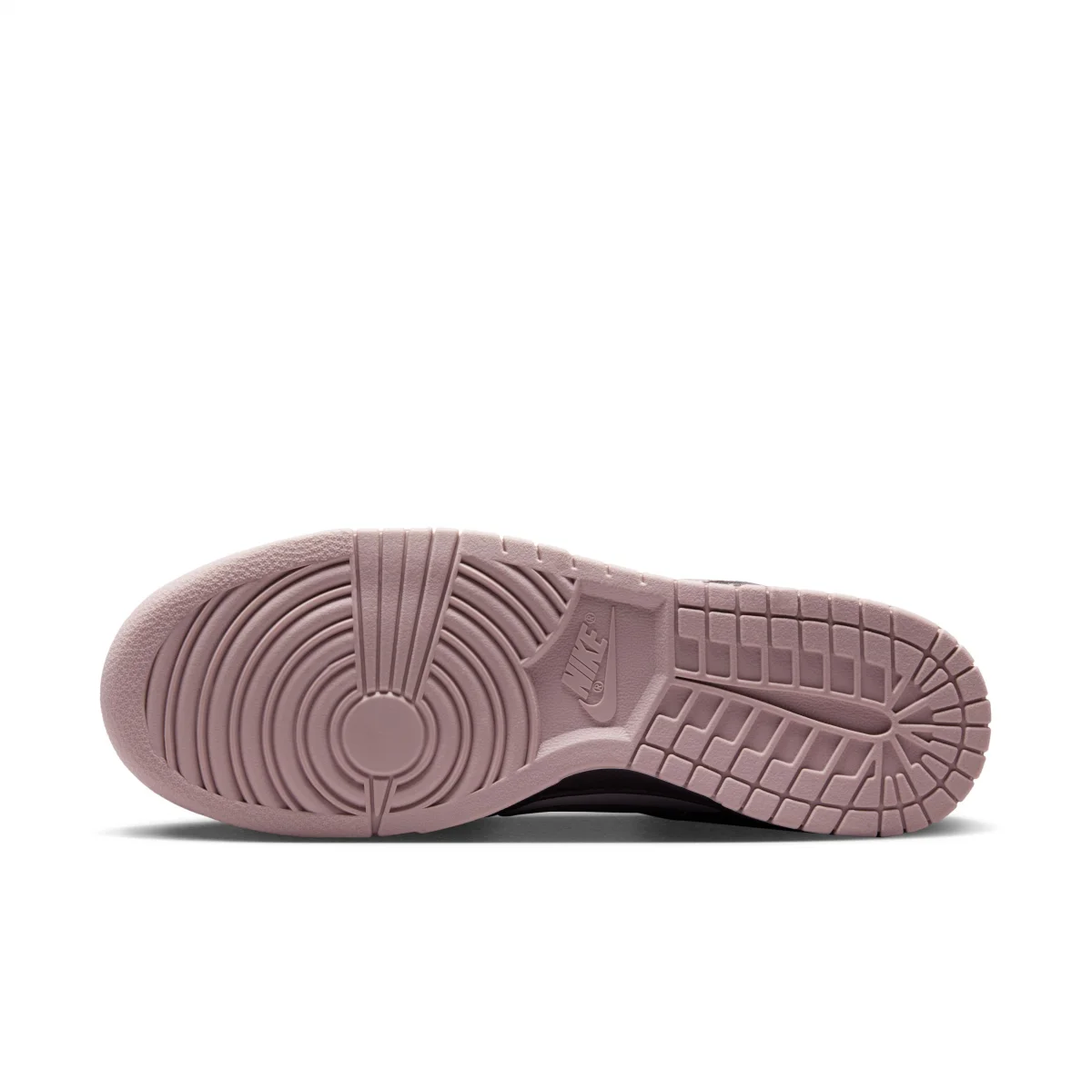 Nike Dunk Low SE