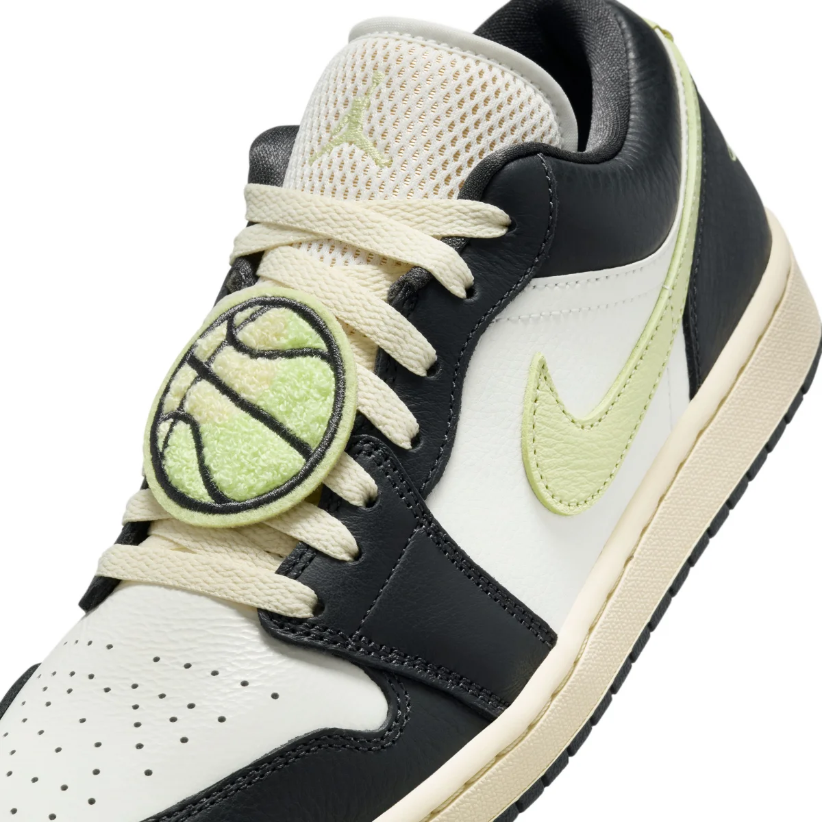 Air Jordan 1 Low SE