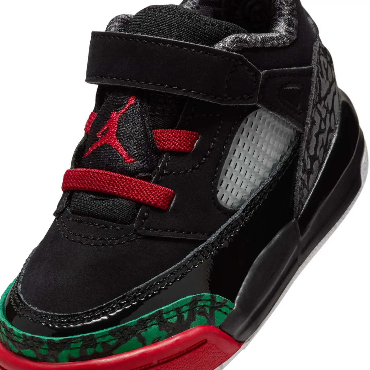 Jordan Spizike Low