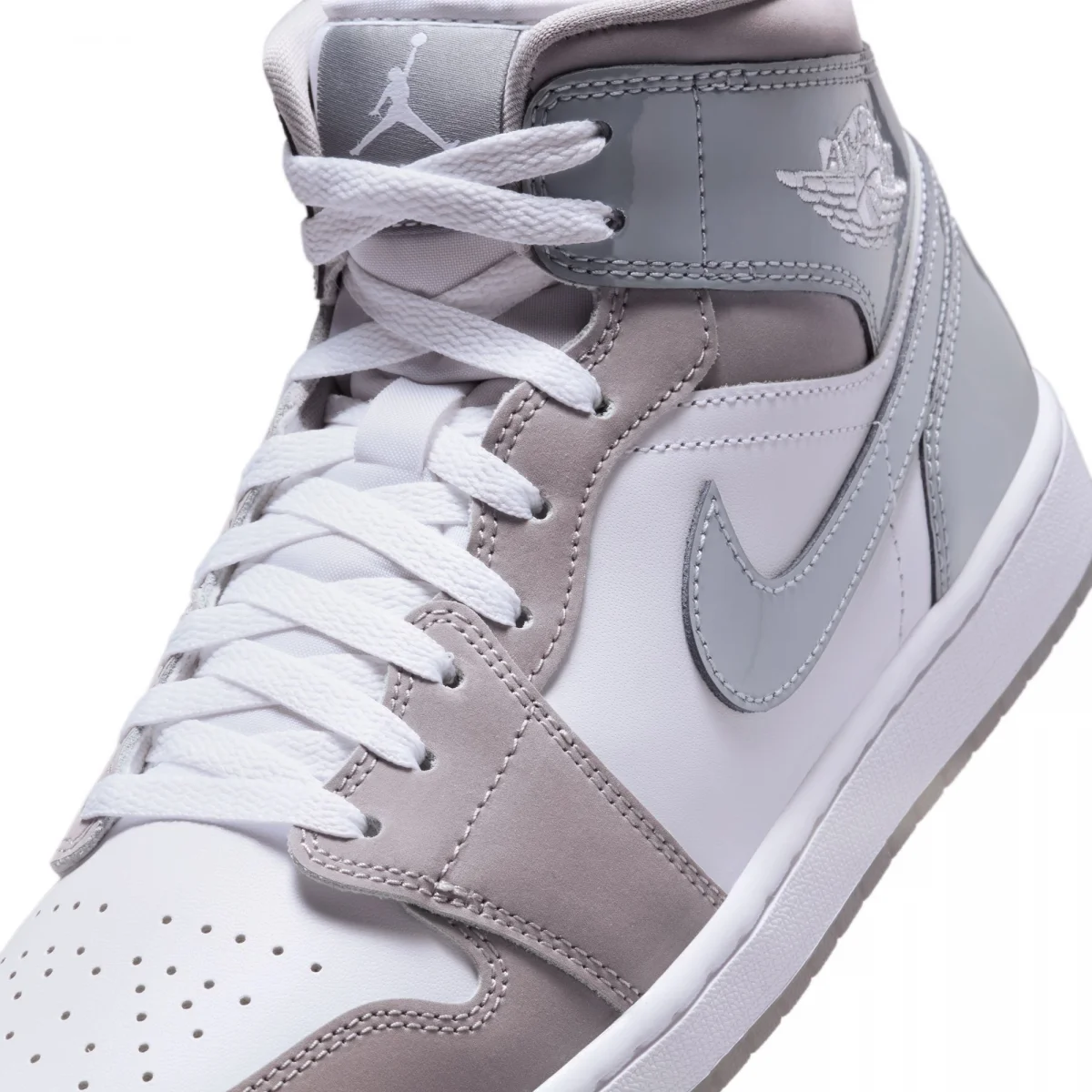 Air Jordan 1 Mid SE