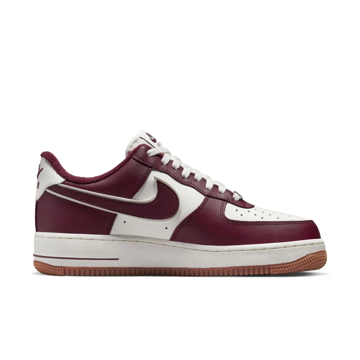 Nike Air Force 1 '07 Lv8