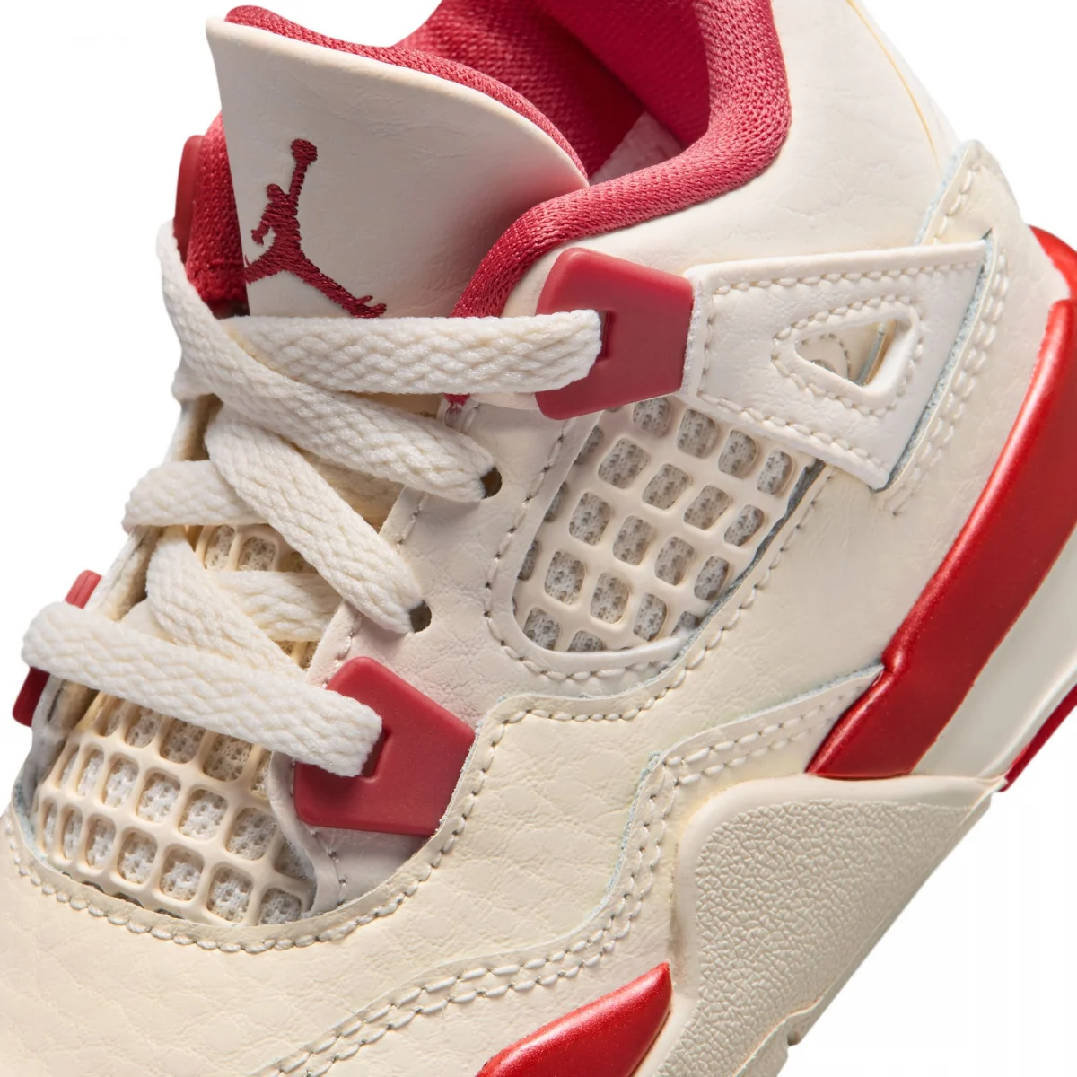 Air Jordan 4 Retro "Sierra Red"