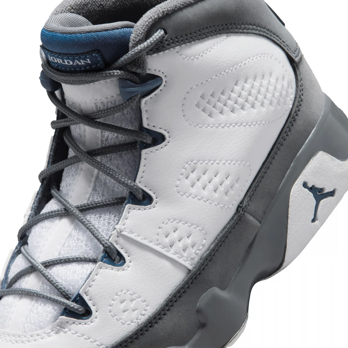 Air Jordan 9 Retro "Flint Grey"