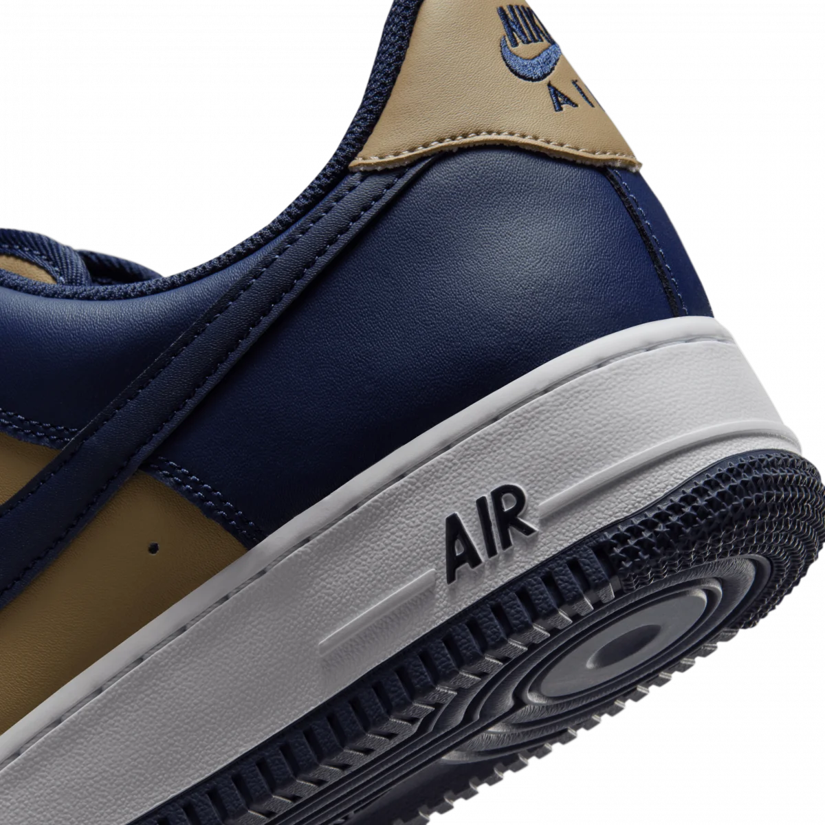 Nike Air Force 1 '07